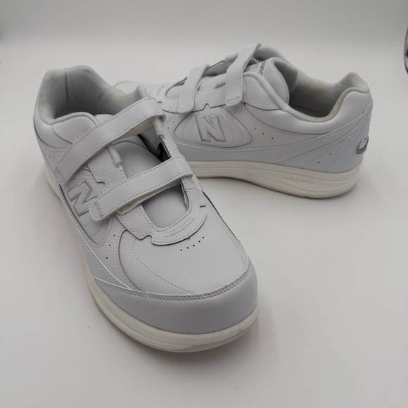 New Balance Men's 577 Walking‎ SL-2 Hook & Loop Velcro Straps White Sneakers 15 - Picture 1 of 11